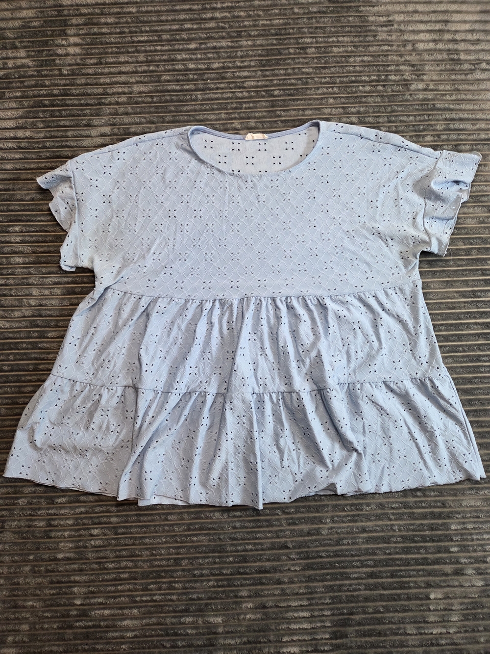 Tiered Eyelet Short Sleeve Blouse — Light Blue